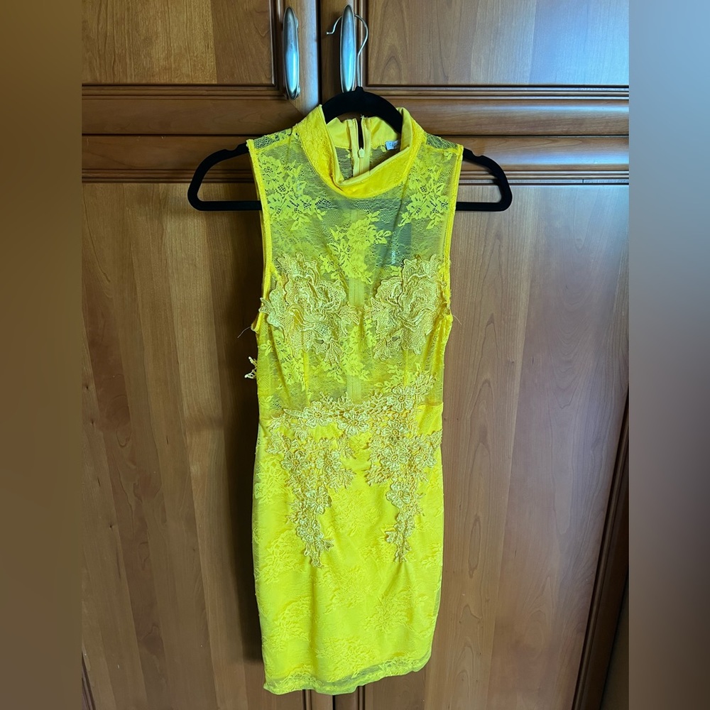 Yellow never worn midi dress